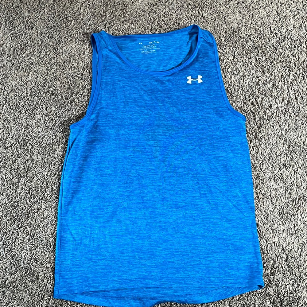 Under Armour man’s tank top size small EUC